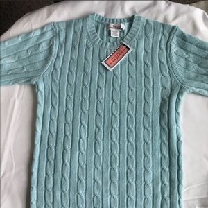 🐳 Vineyard Vines sweater, cashmere blend